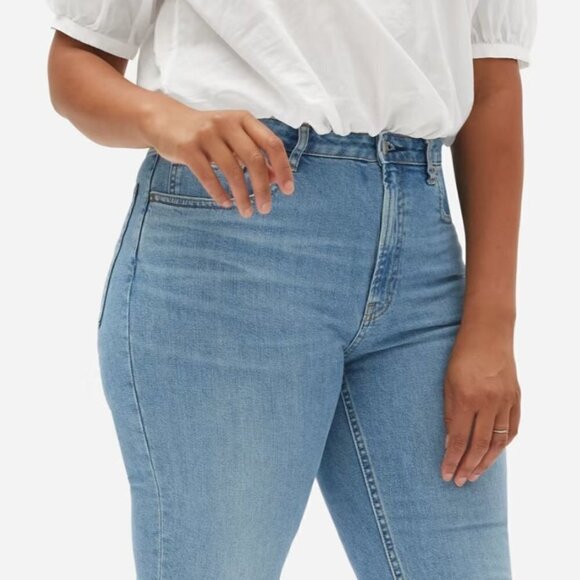 Everlane The Curvy Cheeky Straight Jeans in Sky Blue Wash 29 New Denim Pants - Picture 3 of 13